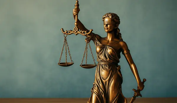 a statue of Lady Justice from EZ Lemon Law Lawyer in Azle, TX - Azle TX a statue of Lady Justice from EZ Lemon Law Lawyer in Azle, TX - Azle TX